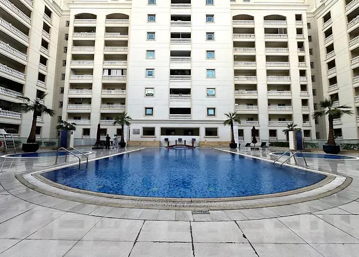 Luxurious & Fully Spacious 2 Bedroom Apt\'